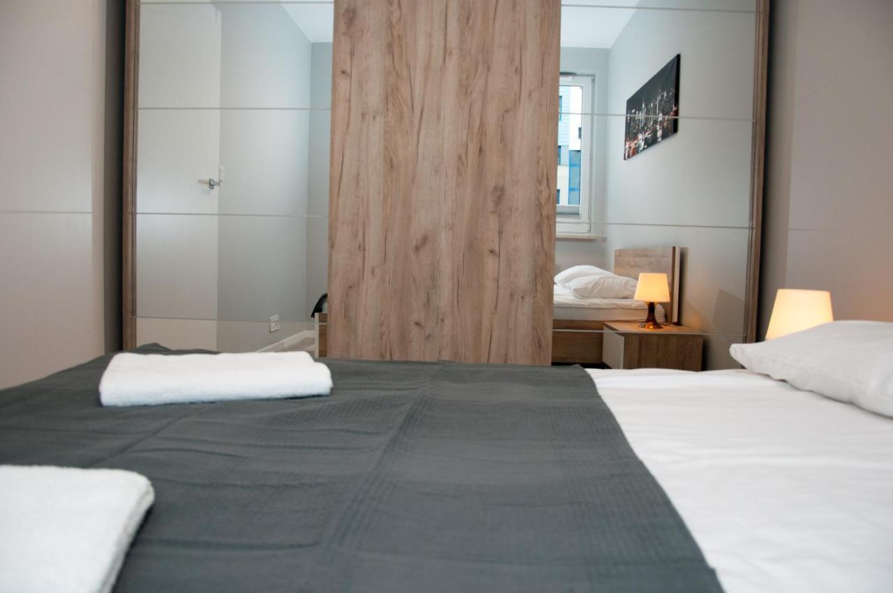 Apartament Cybernetyki Mokotow วอร์ซอ ภายนอก รูปภาพ
