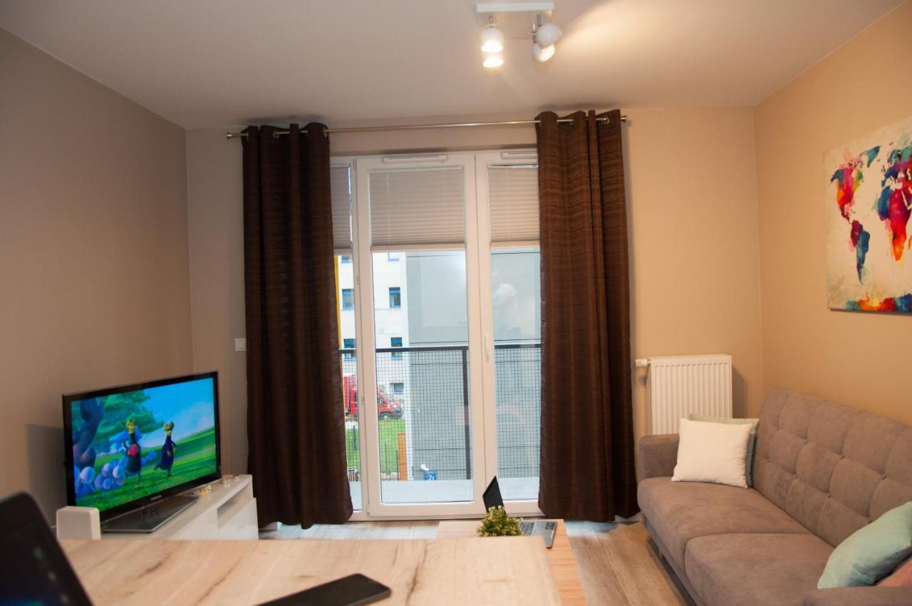 Apartament Cybernetyki Mokotow วอร์ซอ ภายนอก รูปภาพ
